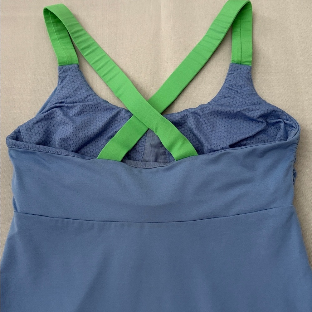 Patagonia Women's Light Blue Top Innerspace Fitness Workout Tank Top size Small - Picture 13 of 13